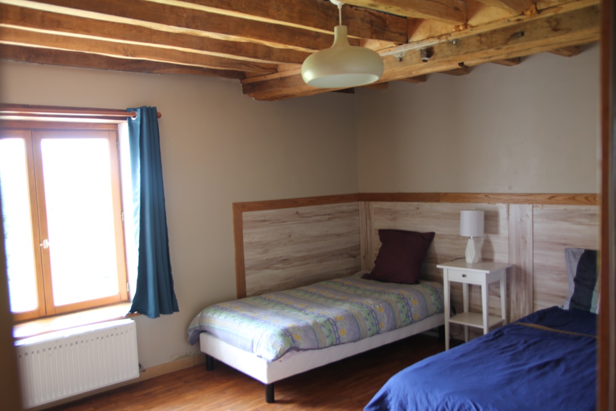 Une des chambres de la résidence d'artistes du Studio Deffand